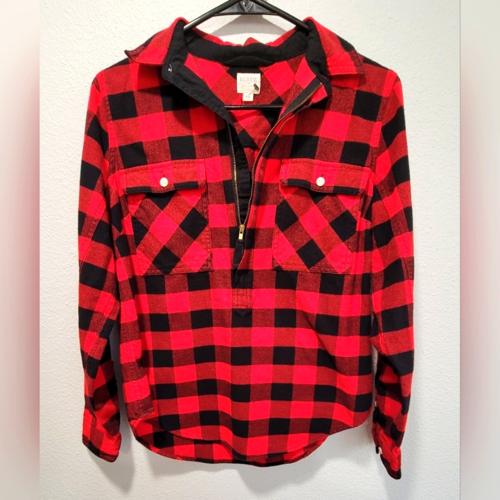 J Crew Womens XS Red Black Buffalo Plaid Flannel Collared 1/2‎ Zip Shirt Top